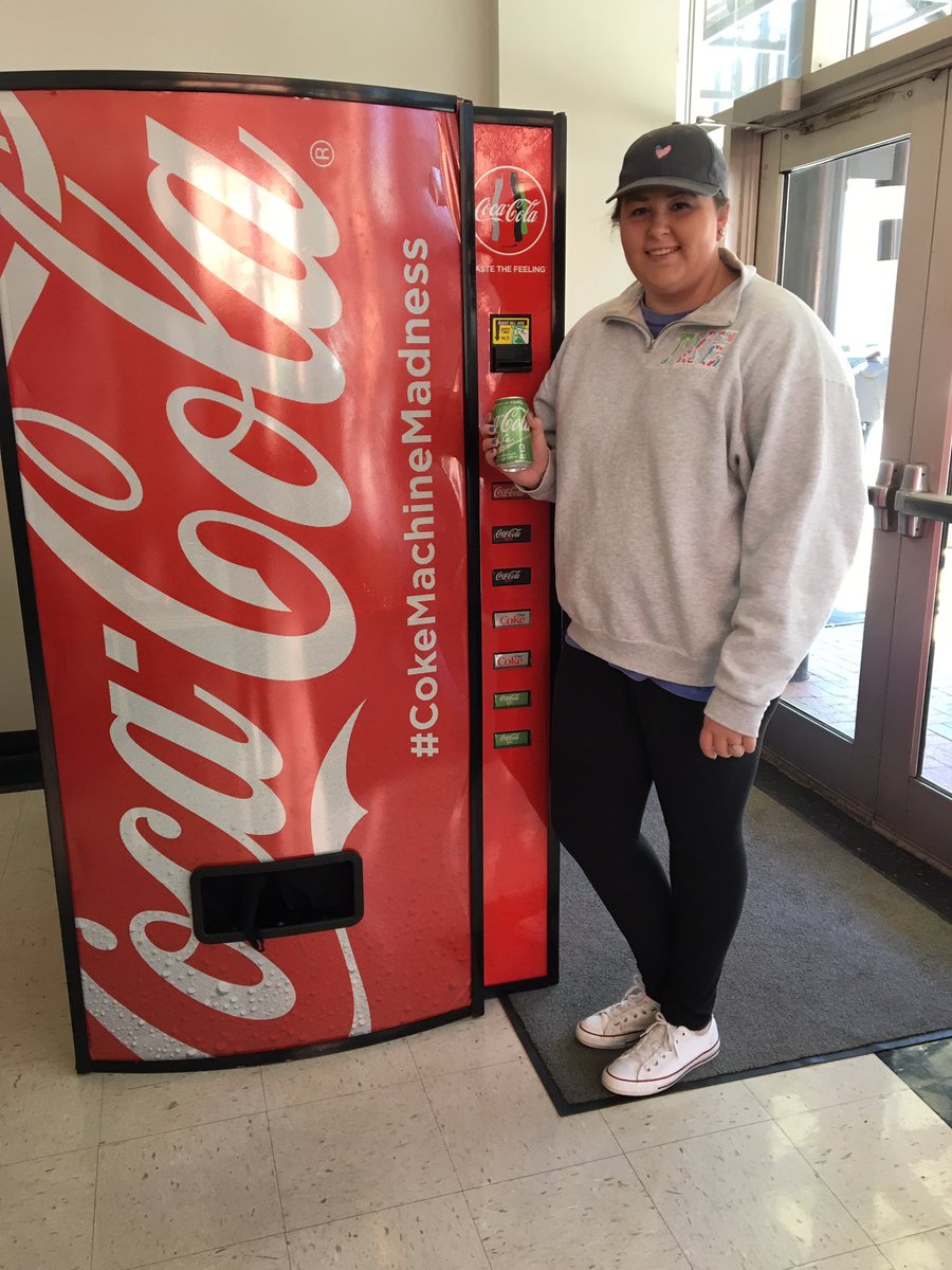 sarahmaypcs's tweet photo. #cokemachinemadnesscontest https://t.co/drEMAszEwt