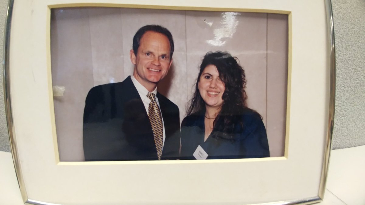 FoyDawn's tweet photo. Stopped in the office to print and look what someone put on my desk. #almosttbt #nextel #b2b https://t.co/uSMEFEQ00l