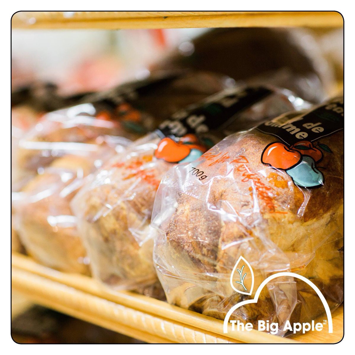 BigApple401's tweet image. Keep the kids happy this week with our famous apple bread! Only $3.99 a loaf. #bigapple401 #applebread #everythingapple