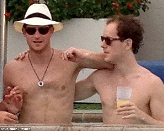 Beard_Club's tweet photo. #LGBT🏳️‍🌈fake pair #PrinceHarry &amp; #MeghanMarkle #LowPoint as staged photos 'released' by #Chi Mag #GayMafia #EtonDragonflies #PR #Pathetic https://t.co/ZSHwHqPPLv