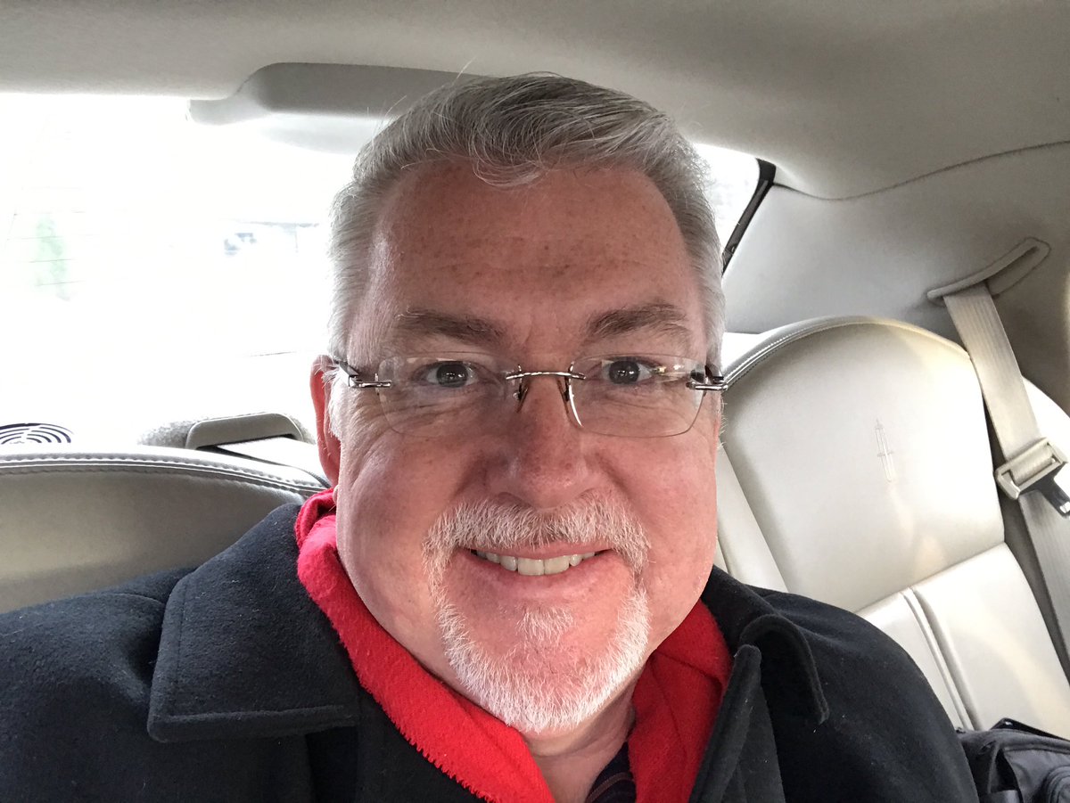 dhinchcliffe's tweet photo. Heading into DC on a very cold day to give a workshop and keynote at the #BoozAllenIC on change &amp; #digital transformation. #WhyChangeIsHard https://t.co/PQ0KxmTFrT