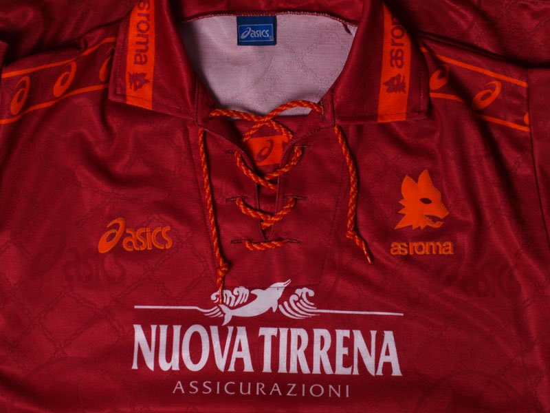 Koos_V's tweet photo. @doingthe116 Mijn eerste. AS Roma 1994 https://t.co/WviVgmkFh1