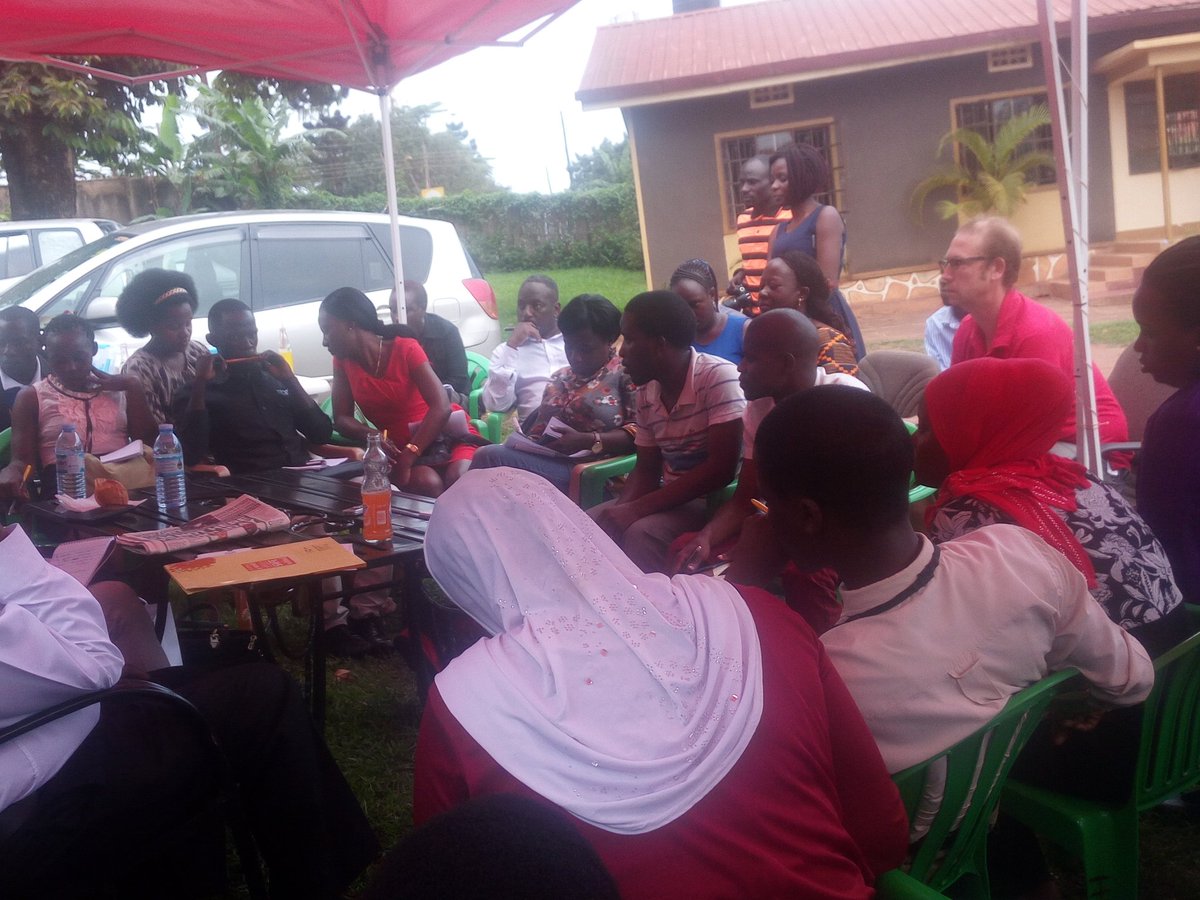 maria_nanyange's tweet photo. This isn't a concern for women only, men have a role to play to see that menstruation is managed well. #sciencecafe https://t.co/USAQubaB0T
