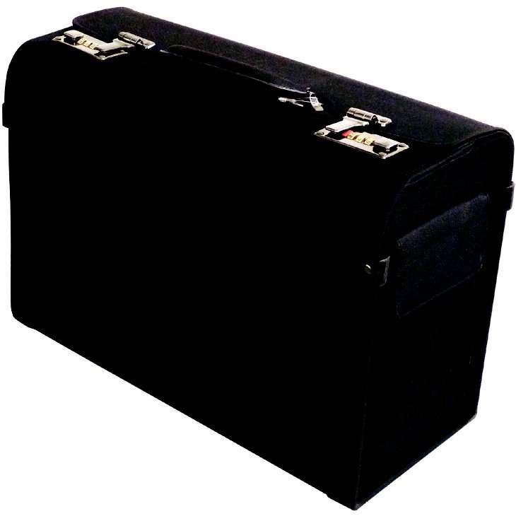 luggage_ladies's tweet photo. Polyester Pilot Case - R550 https://t.co/uPz0Dx9ipm
#pilotcase #valueformoney #luggage #luggageladies #briefcase #business https://t.co/0MZKXg7V1K