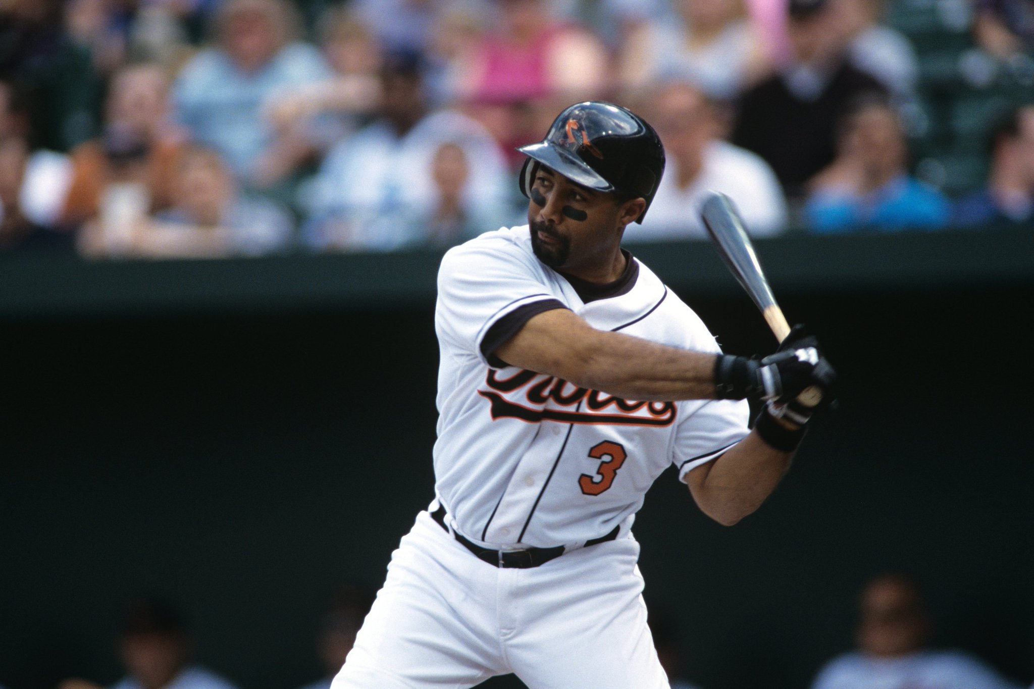 Happy 58th Birthday to Hall of Famer Harold Baines! 