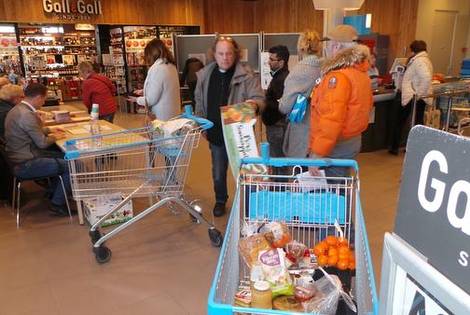 ’Er staat soms zelfs een wachtrij voor onze neus’ dlvr.it/NdSnRP