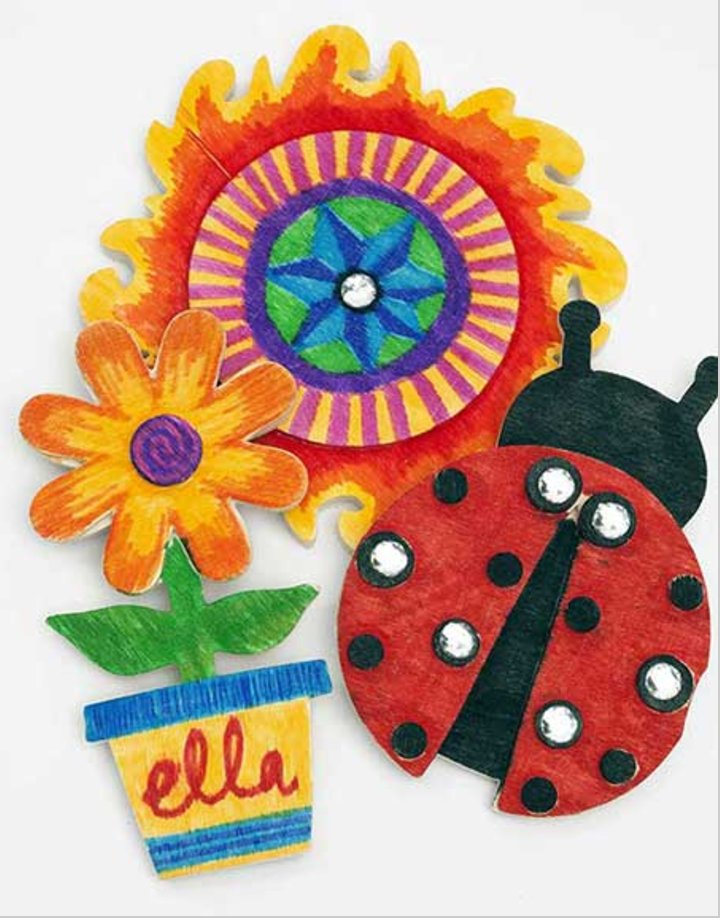 theartsbot's tweet photo. #kids #crafts #botheart 
Color and design your own wood magnets -fun, easy, hours of imagination
https://t.co/9oyLDWc0Vd https://t.co/oz56tIaHNH
