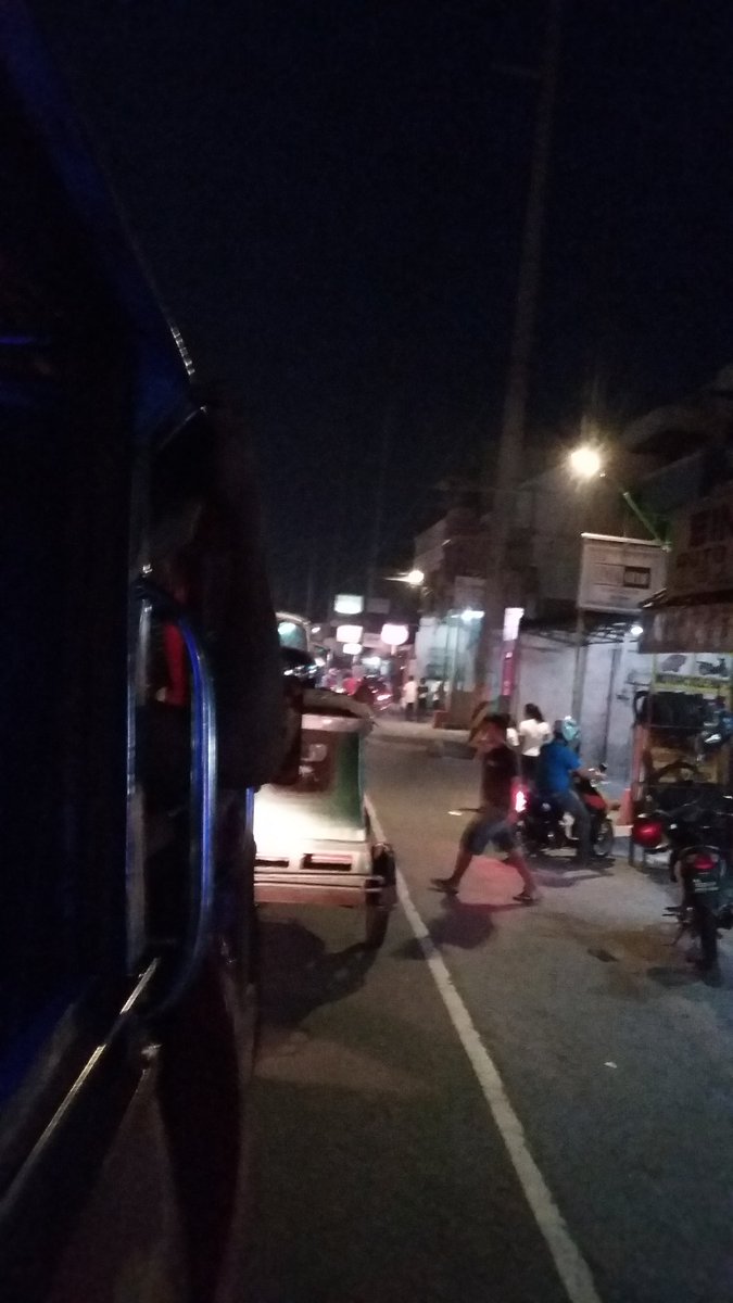 heyitsmyko's tweet photo. Ass fuck traffic

#tejeroalldaylong https://t.co/nJ5Ovek7N9