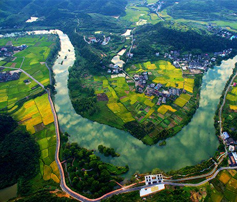 HunanToday's tweet photo. The scenery in Hunan is soooo beautiful. Today, I'd like to recommend Chenzhou for u. Located in the southwest region of #Hunan. #travel https://t.co/C2EEvtLEB3