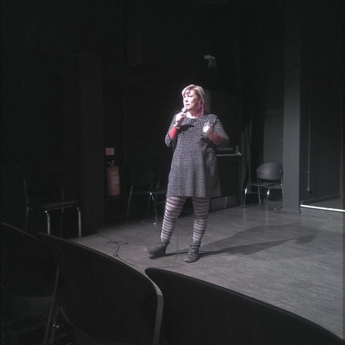 carriageworks_'s tweet photo. Post lunch entertainment from stand-up poet @katefoxwriter #svnconf https://t.co/9lbEoULRWP