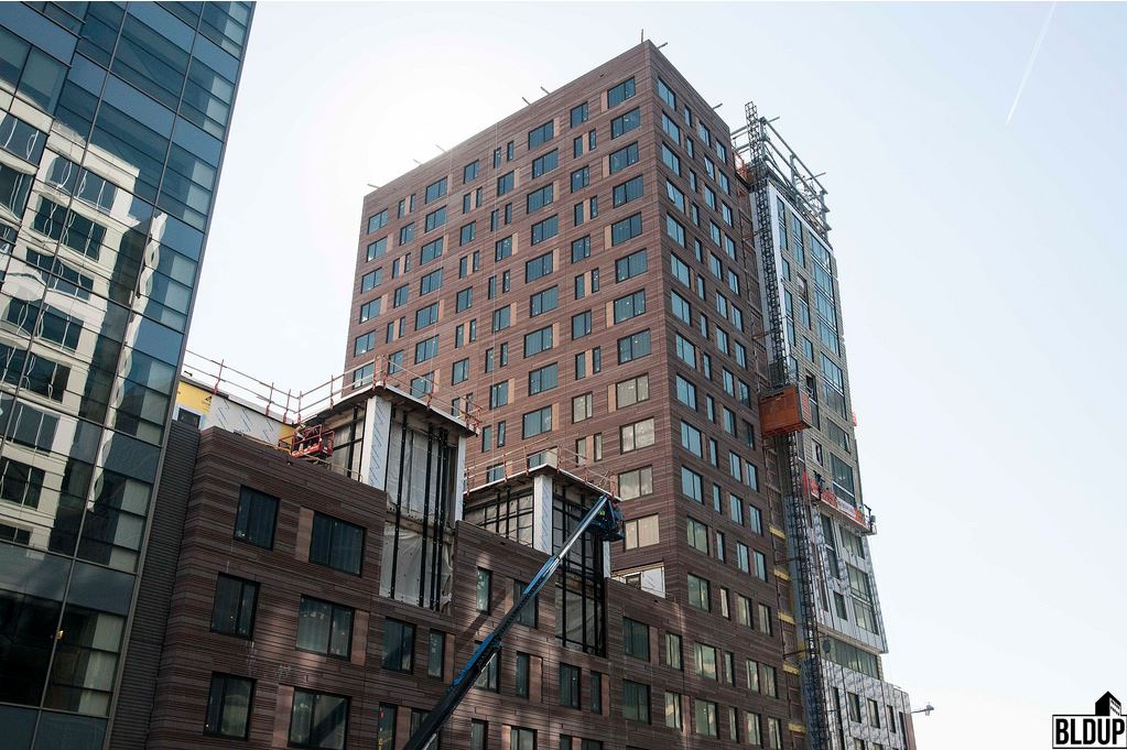 soeppainting's tweet photo. .@BLDUP has #construction news on 1350 Boylston. We'll be applying paint &amp; spray foam throughout for @SkanskaUSA: https://t.co/5SRTAgADYO https://t.co/BS0VZjttg8