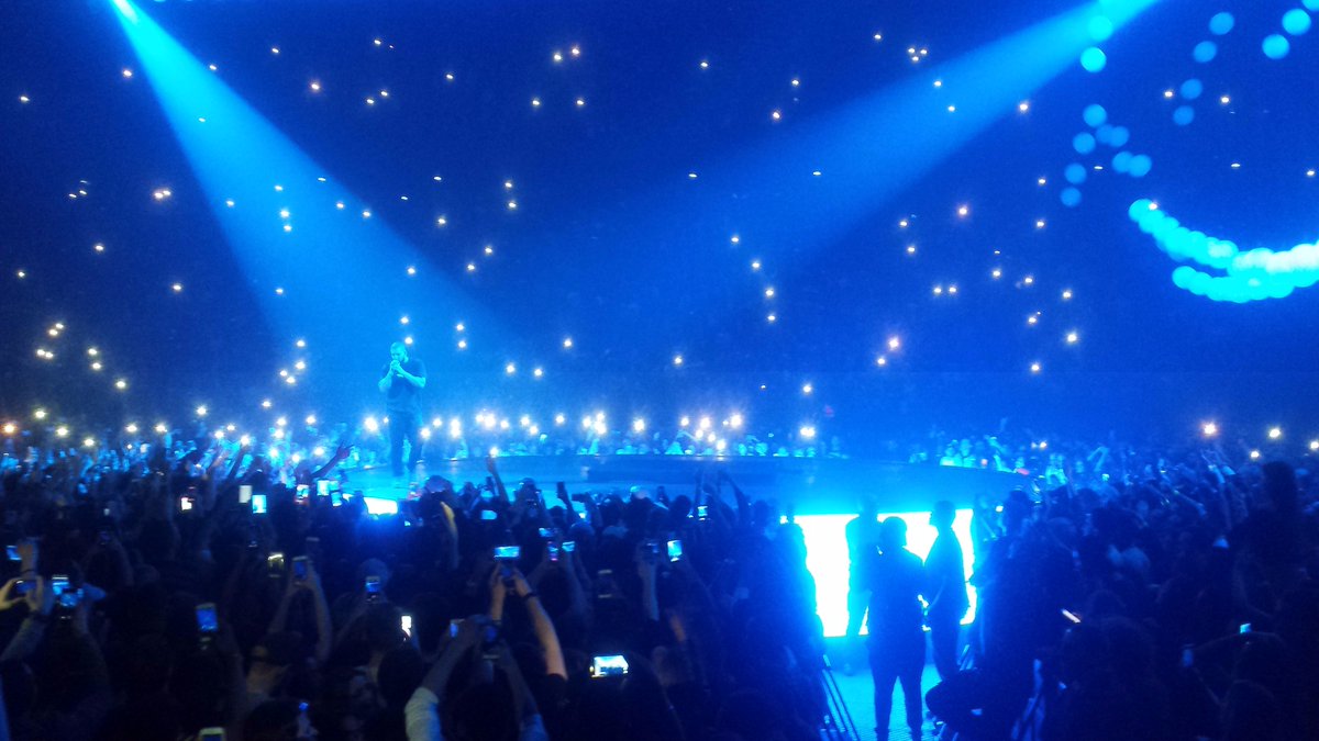 D4Prod's tweet image. On y était, vidéos et photos par #D4Premiere.

d4premiere.com/2017/03/15/vid…