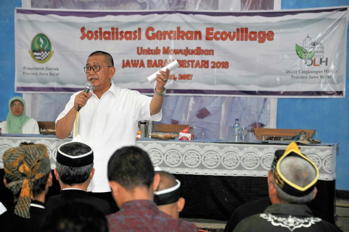 Sosialisasi Pengembangan Desa Berbudaya Lingkungan / Ecovillages di Desa Cianting Kec. Sukatani Kab. Purwakarta