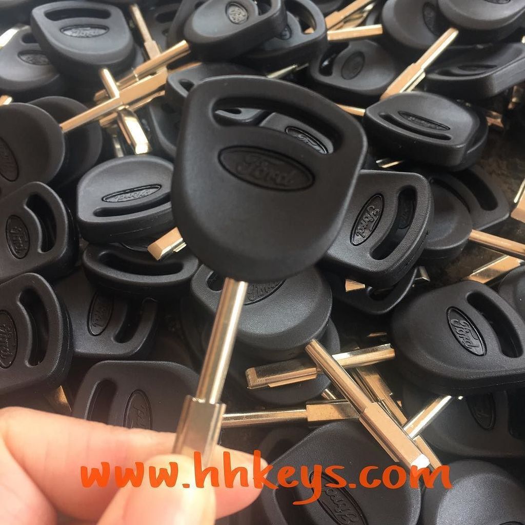 locksmithhub's tweet image. RT  RT  Ford Ignition Key Blank #ignitionkey #fordkey #mondeo #hhk…