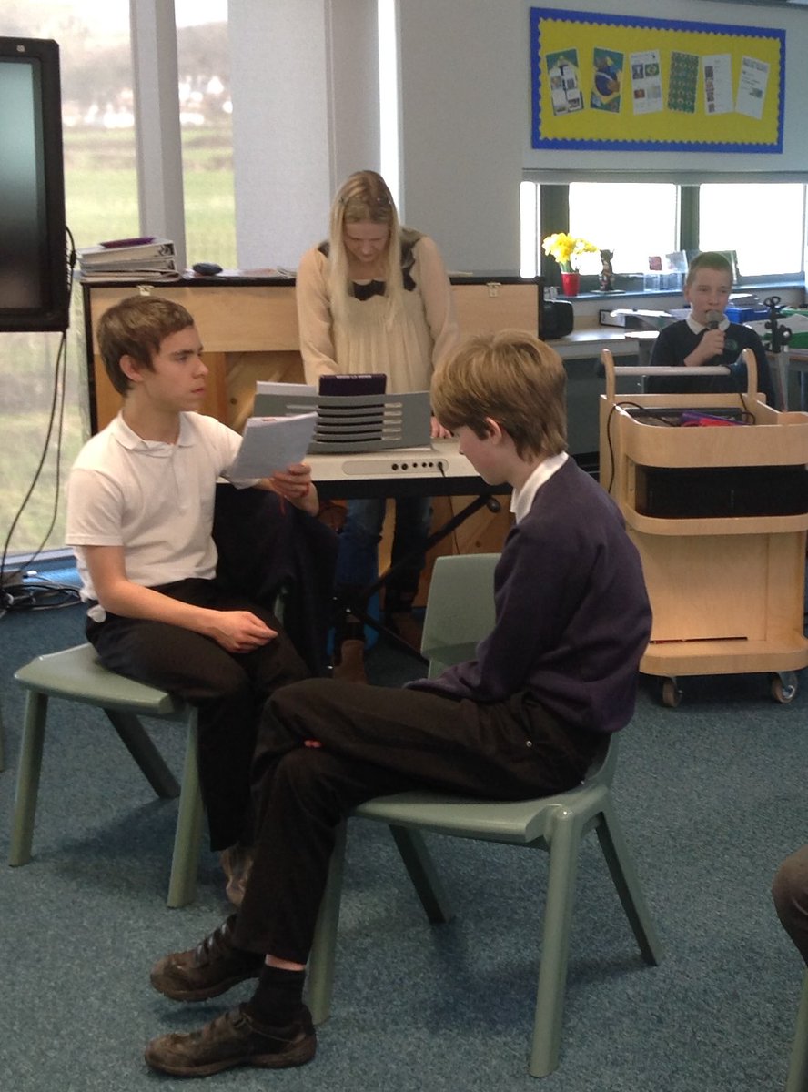 Practising our rap skills this morning for our theme tune <a href="/ysgolygogarth/">ysgol y gogarth</a> #leadcreativeschools #missingdragon