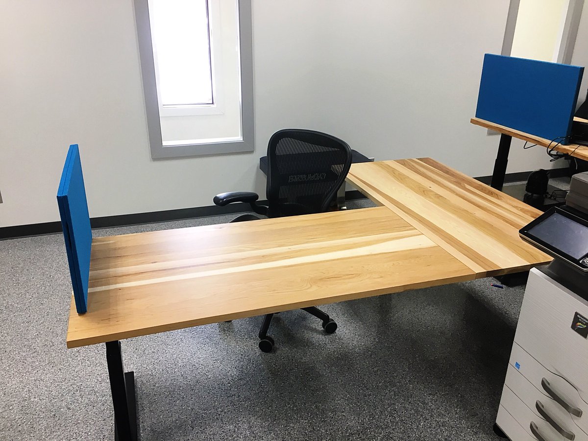 StudioCraftCorp's tweet image. Walk 5 minutes is great; so is standing for awhile instead of sitting. Do it with our sit-to-stand hickory tops! ow.ly/VTA2309VLF5