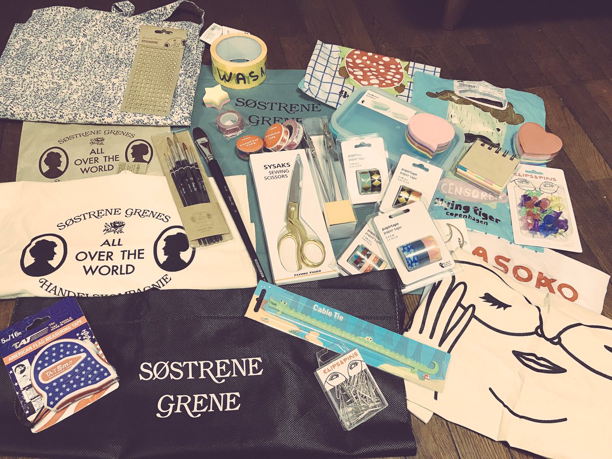 藤谷真由美 Twitterren ソストレーネグレーネとフライングタイガーとasoko 行きたかった雑貨屋さんに行けた 思えばゆっくり東京歩いたのなんて初めて 散財 これでもすごい我慢したけど散財 アメリカのメジャーと金の裁ちバサミと大きい筆が可愛い過ぎる 明日