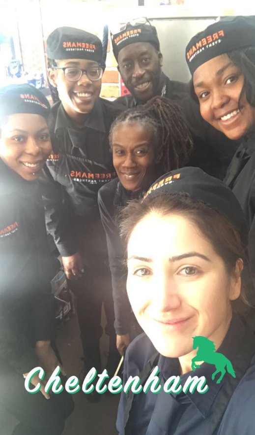 Freemans_EP's tweet photo. #freemanseventpartners loving the atmosphere in the #guinnessvillage #catering #hogroast #topteam #cheltenham #thefestival https://t.co/HcPvoiByts