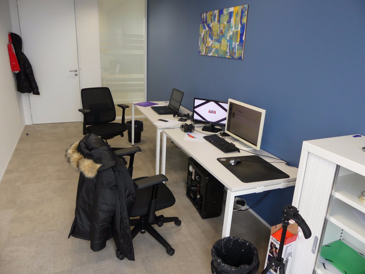 HighzoneTV's tweet image. quelques petites photos de nos locaux !!!