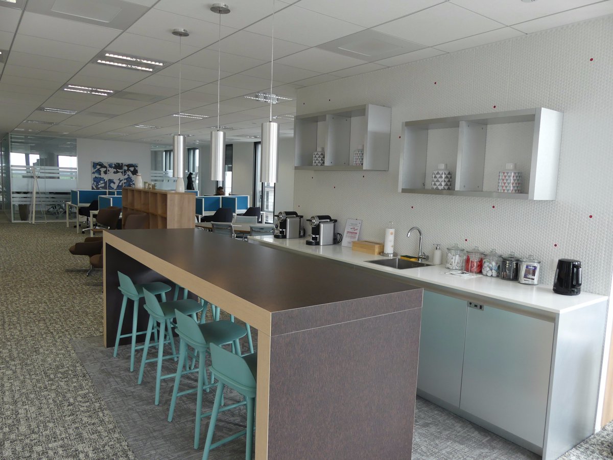 HighzoneTV's tweet image. quelques petites photos de nos locaux !!!