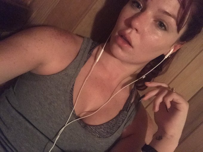 Morning sauna session https://t.co/wOM8ciEBW8<a href="/tag/modelmonday"class="tags"><span>#modelmonday</span></a>
