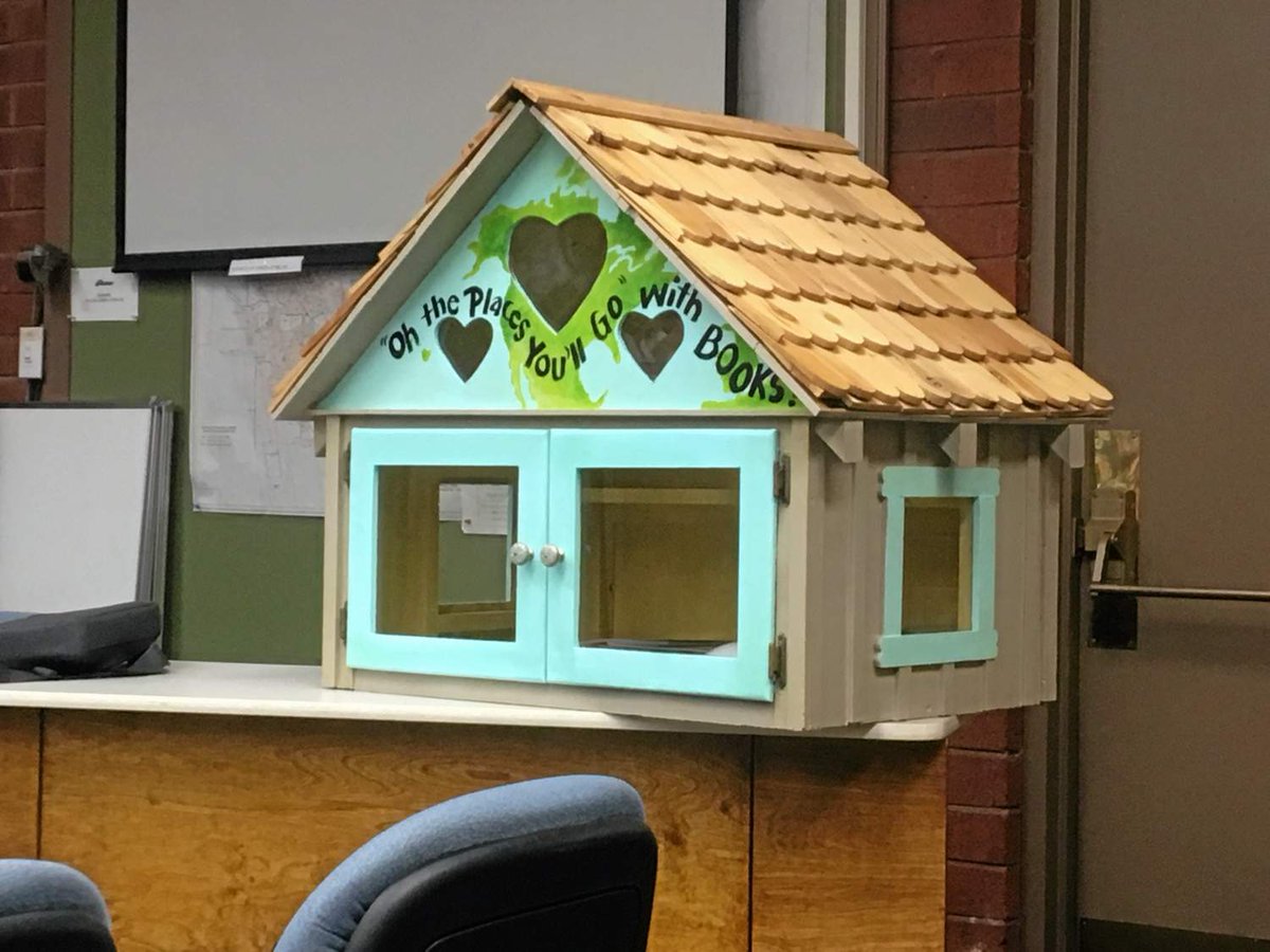 Red Bluff Parks and Recreation commissioners vote in favor of installing Little Free Libraries