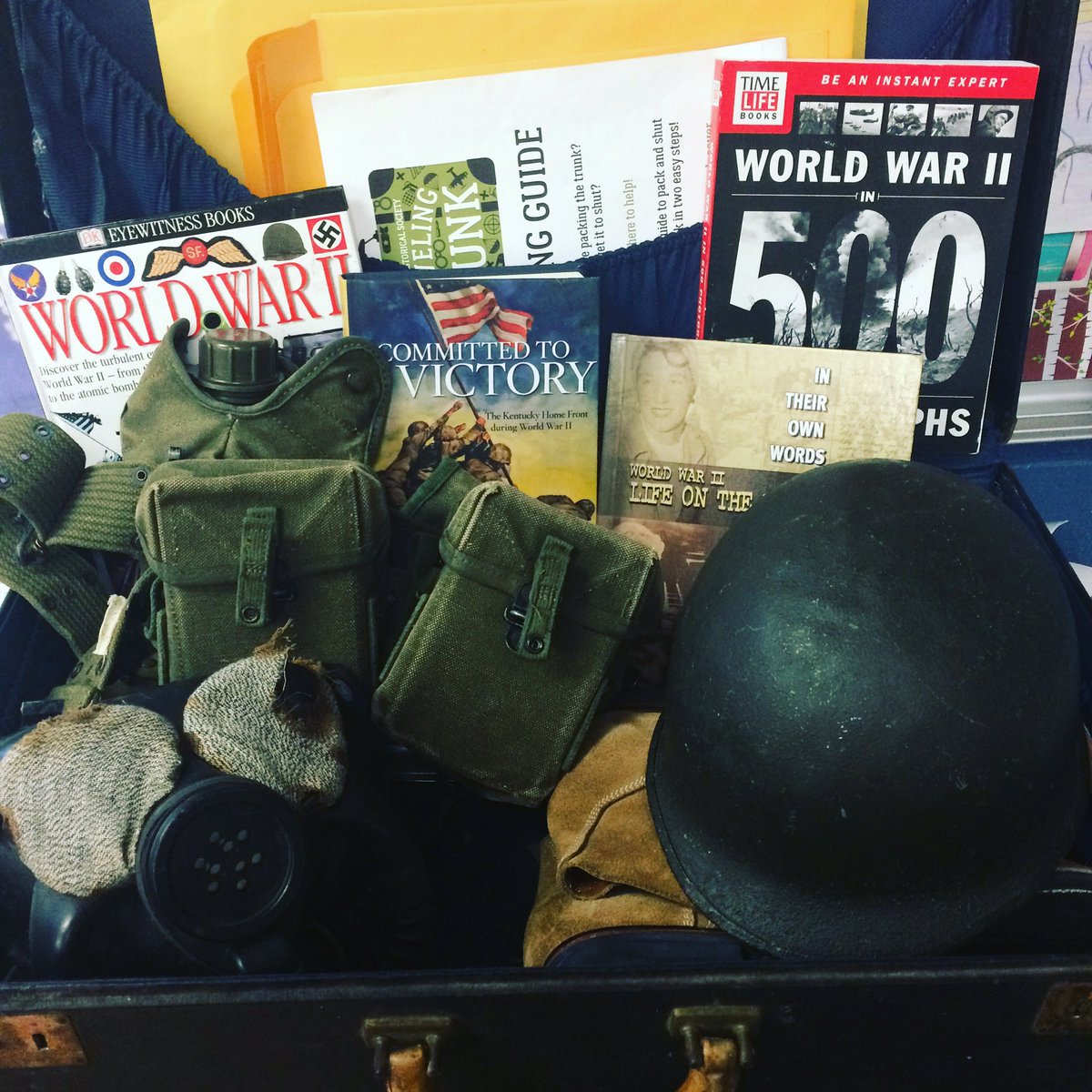 FSTLP's tweet photo. Analyzing primary sources using the WWII trunk #kde #socialstudiesmatters #literacyrocks! https://t.co/7nB00KY4wg