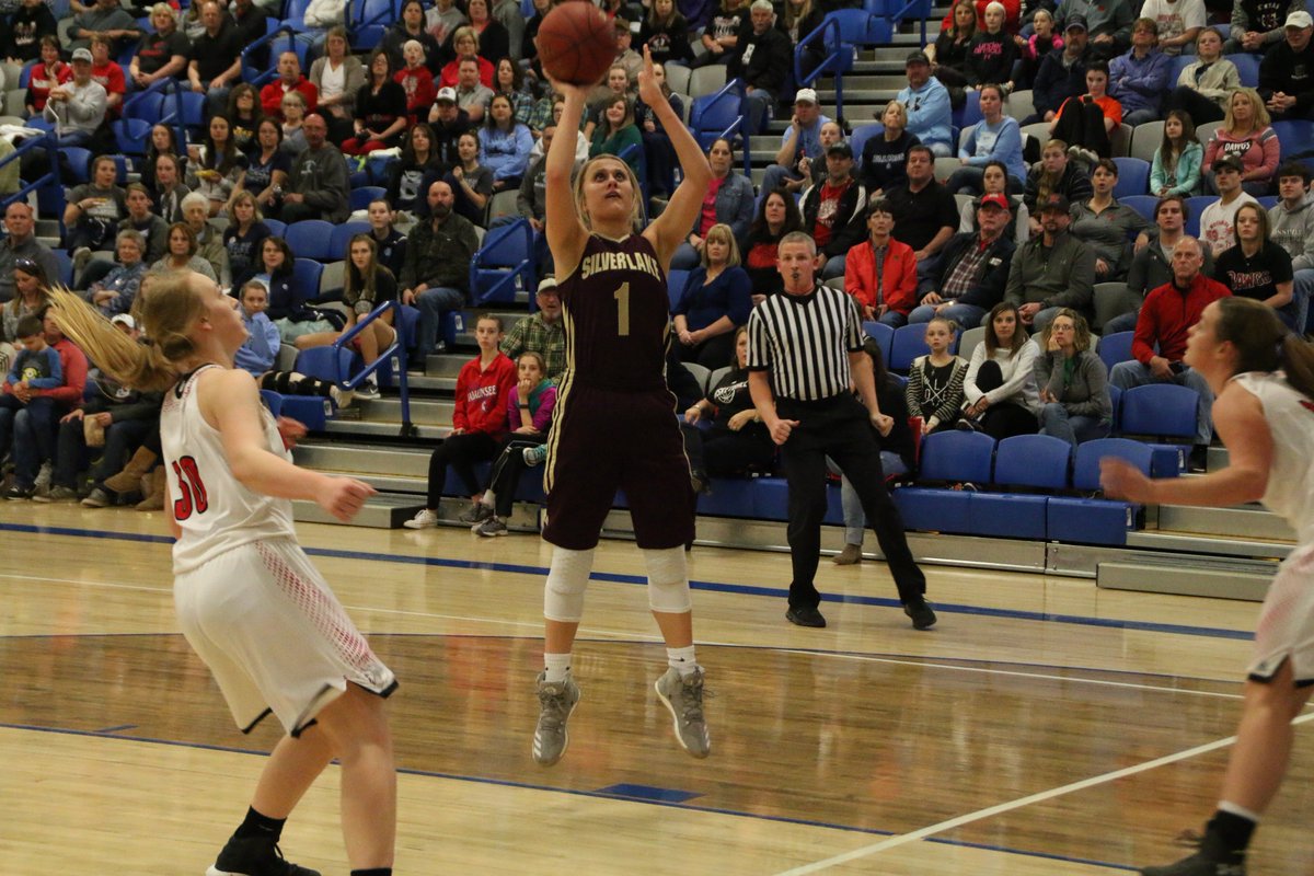 SilverLakeEagle's tweet photo. Ryan Wagner, Mason Griffin, Kayla Lane, Marissa Bates=All Mid-East League Bball Honors; Keenan Baird &amp; Torey Burkhardt=Honorable Mention. https://t.co/wujXNzEPmY