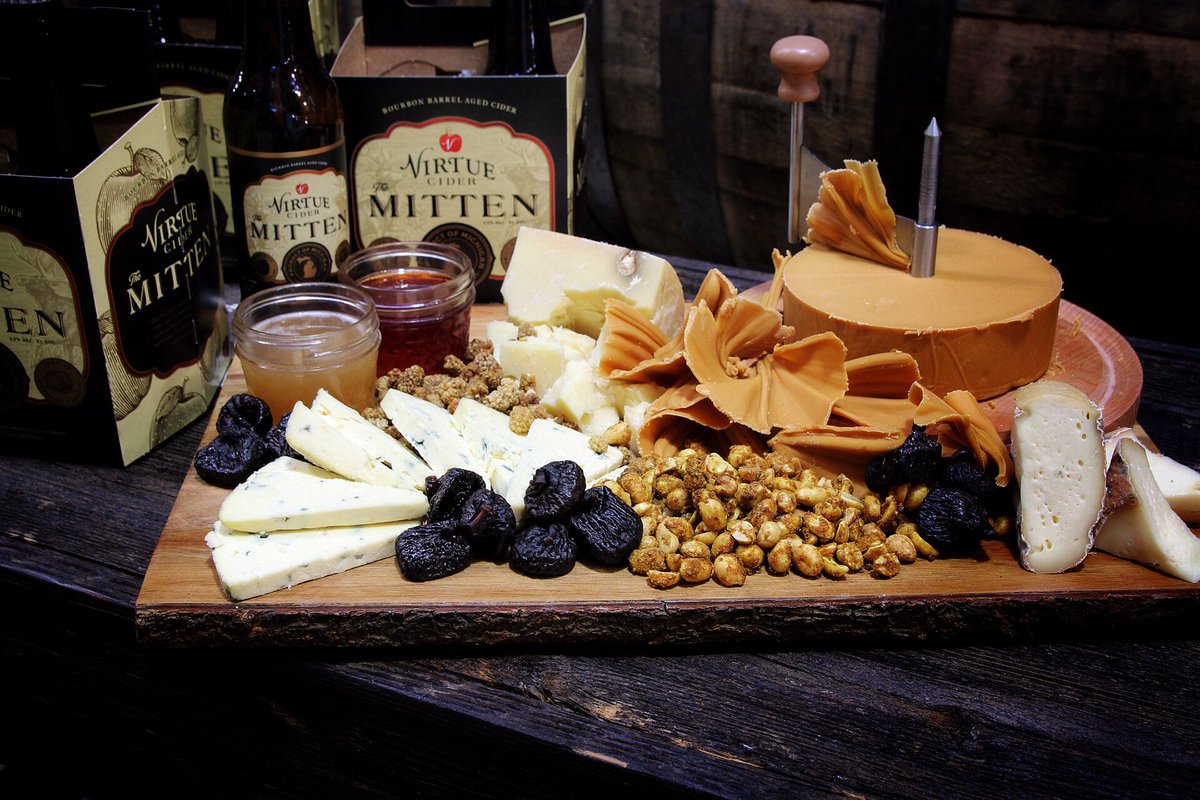 VirtueCider's tweet image. Pair some cheese with The Mitten! Here are our suggestions: vrtu.us/TheMitten_Chee… #cheesepairing #ciderpairing #ciderandcheese