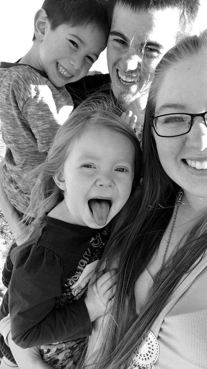 Maegan Glander (MaeganGlander) Twitter