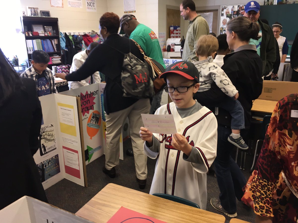 CatinaDay72's tweet photo. Yarbrough's 4th Grade Wax Museum. #CelebrateAuburn #YarbroughKnights https://t.co/rNGq1K1O6A