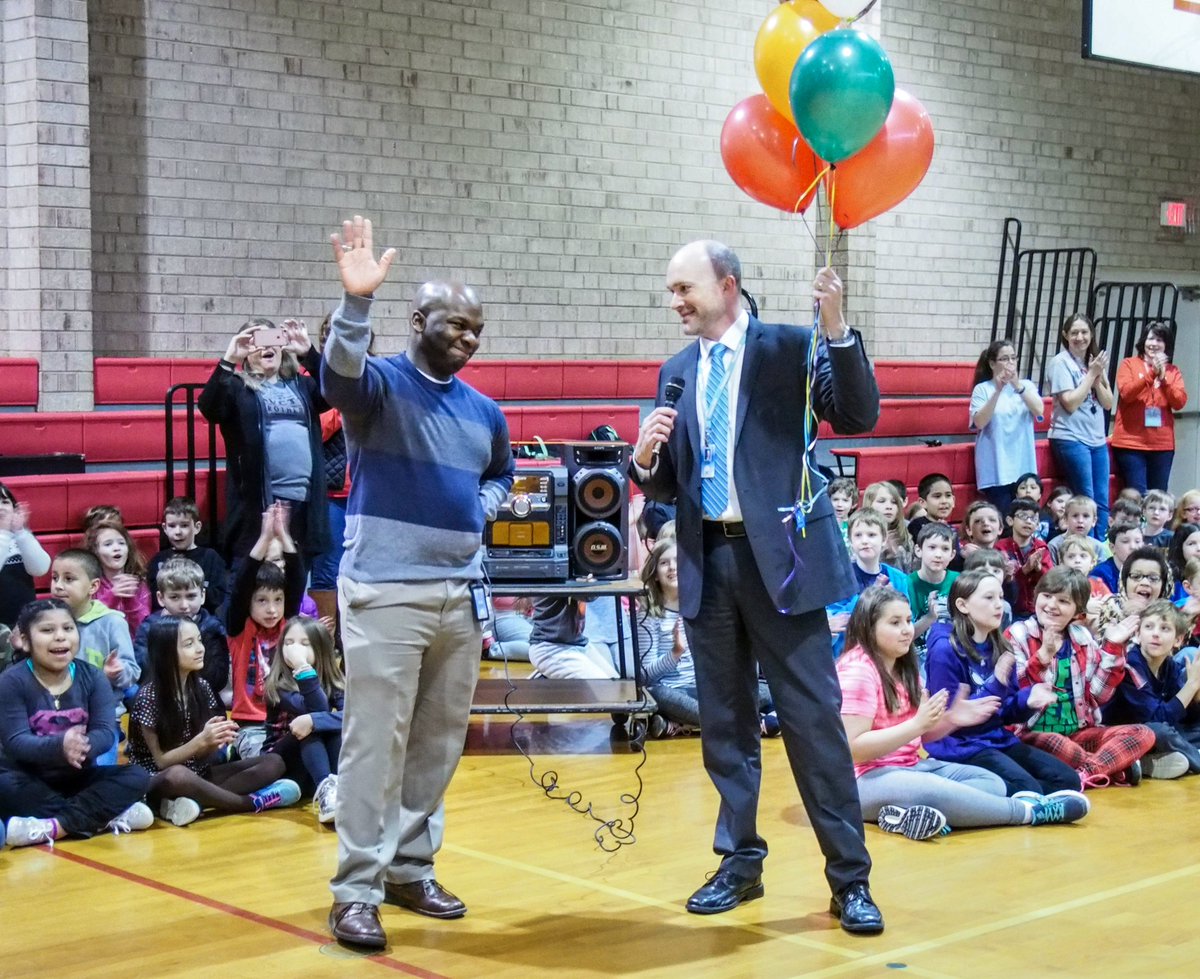 WataugaSchools's tweet photo. Congratulations to @clarkep22 WCS Principal of the Year!! 🙌👍🎉🎈

More here: https://t.co/tSpC0PwuGs

#WeAreWatauga @ValleCrucisSch https://t.co/GoCSrb7lig