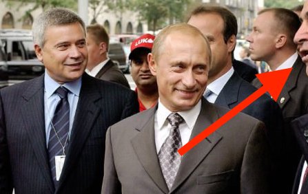 AllenWest's tweet image. WHOA! Look who we caught meeting with PUTIN before the 2016 election…allenbwest.com/michele/whoa-l…