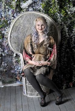 TheSpec's tweet photo. WHOWHATWEAR: Daniela Majic https://t.co/uv0DJZHyDb https://t.co/Nlt6Pn4Mnp