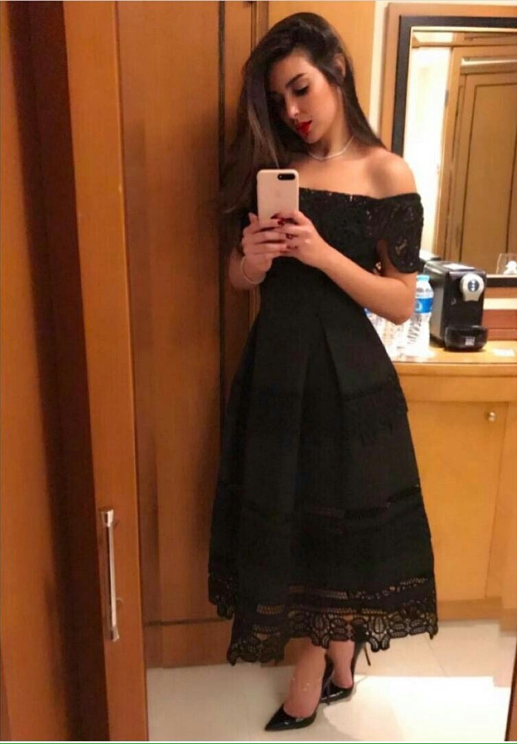 Yourfavsol's tweet photo. ياسمين ايه دا اللهمصليعالنبي صبرى 💕😍🌸 https://t.co/Mrg4Bf4K6b