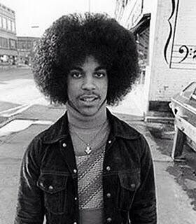 TynettaGist's tweet photo. Love these #RetroThrowbacks of #Prince He was born beautiful and left here beautiful #TheBeautifulOne #PRINCE4EVER #FlashbackFriday https://t.co/3UxjMZxLfk