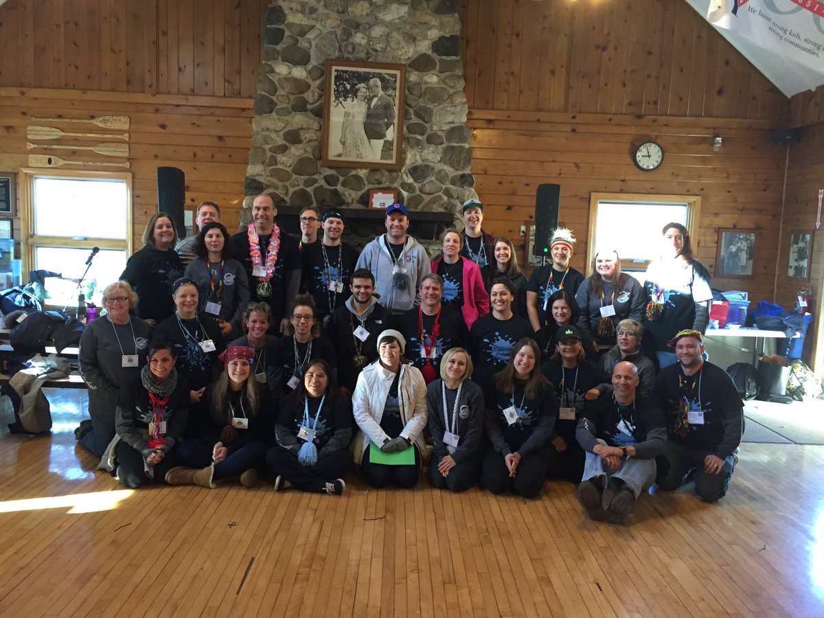edhschwartz's tweet photo. Grateful for the staff spending time w/ @Dist_99 Snowball. #99learns #dgspride #thankyou https://t.co/eSsNZ2SBs2