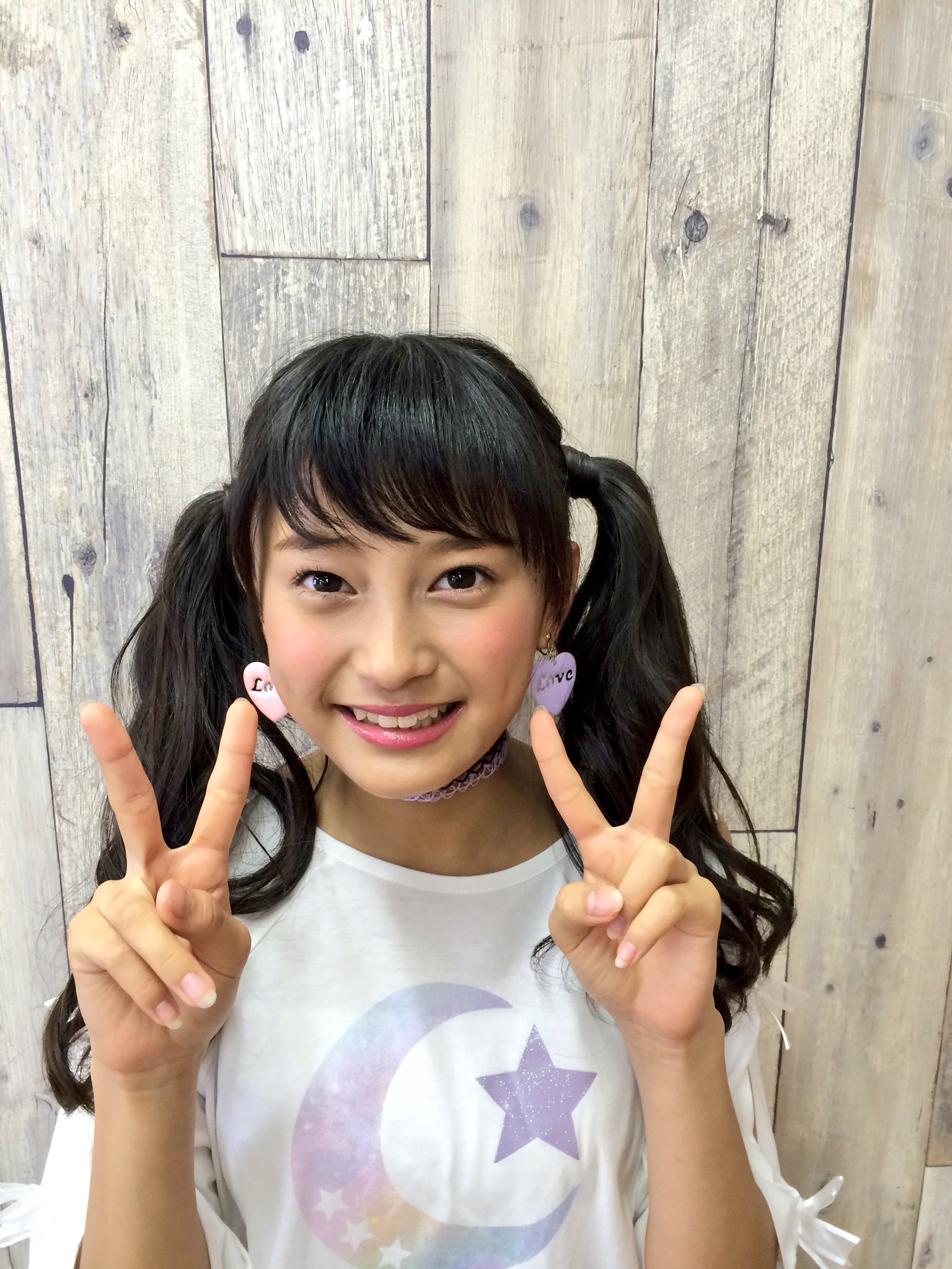 小山リーナ　ツインテール 本日3月4日はマジパンの最年少、そしてツインテールキャラのリーナこと小山リーナ の14歳の誕生日です✨✨✨おめでとうございます👏皆様、これからかも小山リーナを宜しくお願い致します🙇‍♀️🙇‍♀️ #小山リーナ #マジパン # ツインテール ...