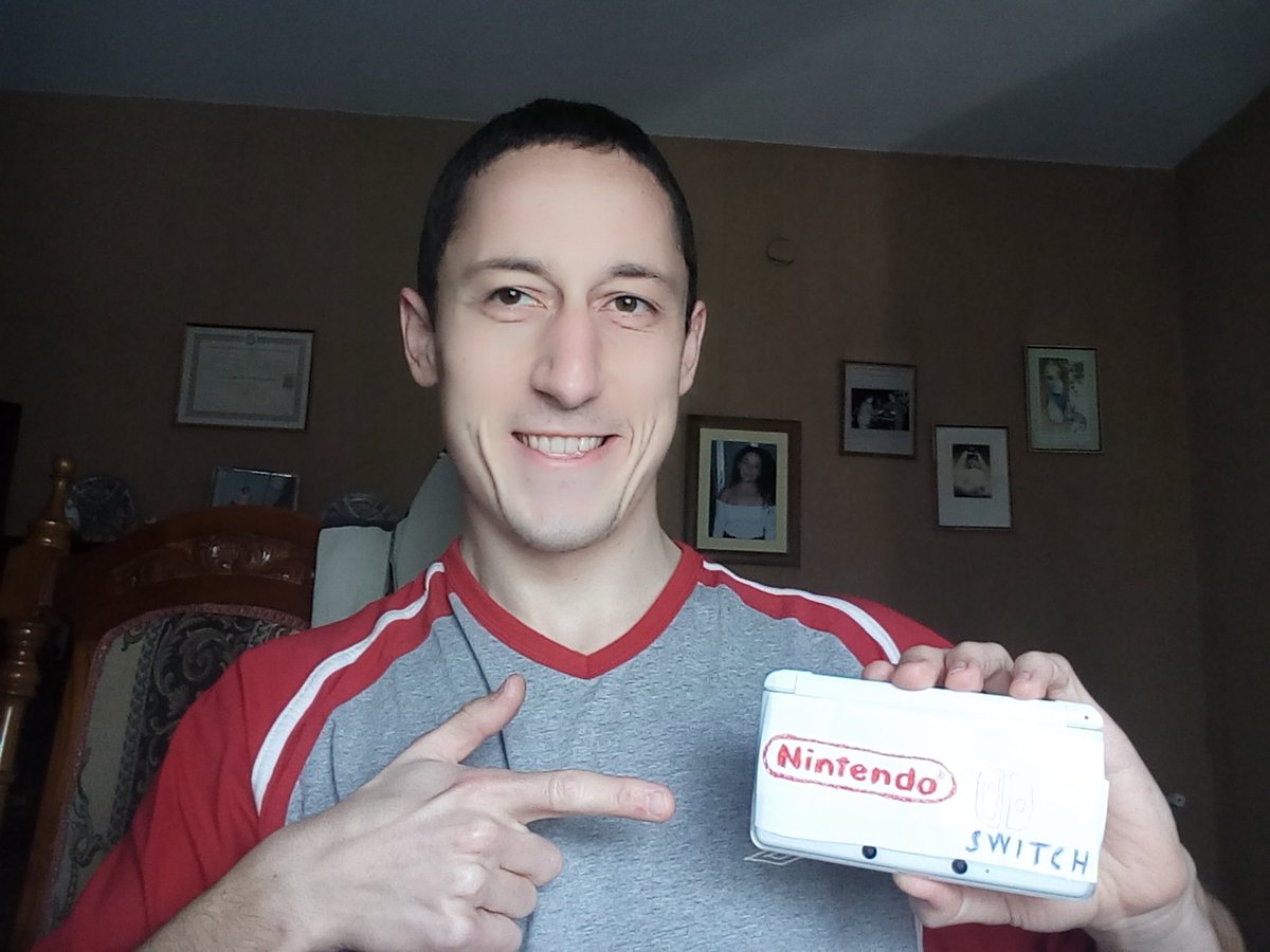 Afrodita_PKM's tweet photo. Por fin!!!! Ya es mía. Yo también #switchtuber https://t.co/VQjSYoDfax