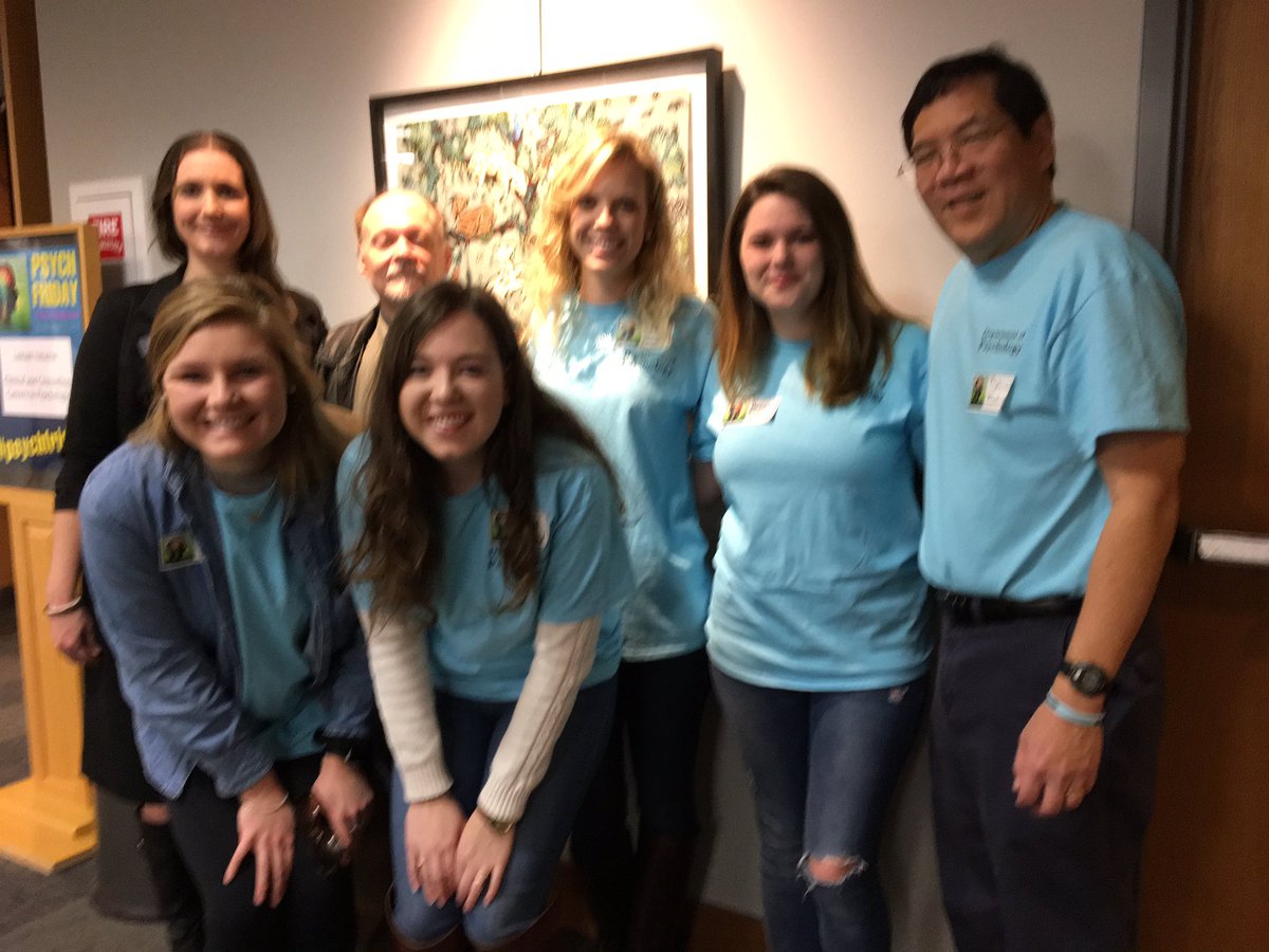 SChewPsych's tweet photo. Some of I ur @SamfordU #PsychFriday volunteers @HowardCollegeSU https://t.co/JeJv7IVWbF