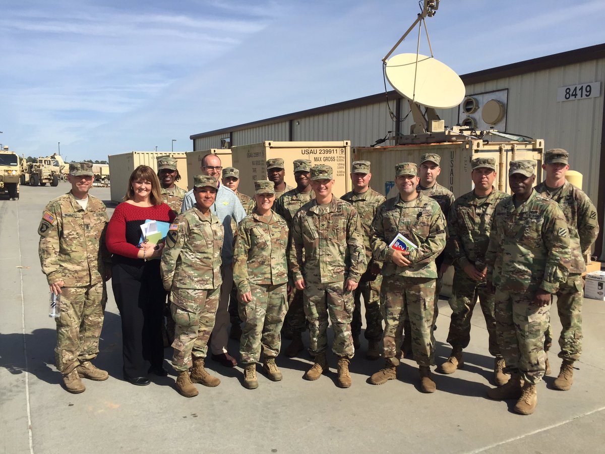 CarolTschida's tweet photo. 419th Contr Spt Bde synchs with leaders of 2/3 ID, 406th Army Fld Spt Bde, 3 ID Sust Bde and Ft. Stewart Dept of Pub Wrks on ABCT transition https://t.co/OycKHeoOri