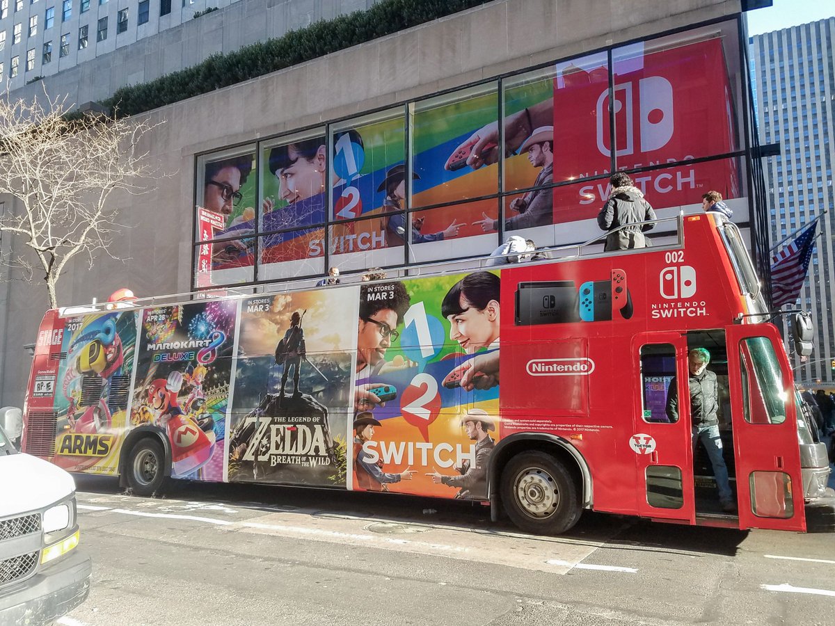 Vector Media no Twitter: "The @Nintendo is here! Jump on the bus at to get a ride to @NintendoNYC in #midtown! 🎮🕹️👾 / Twitter