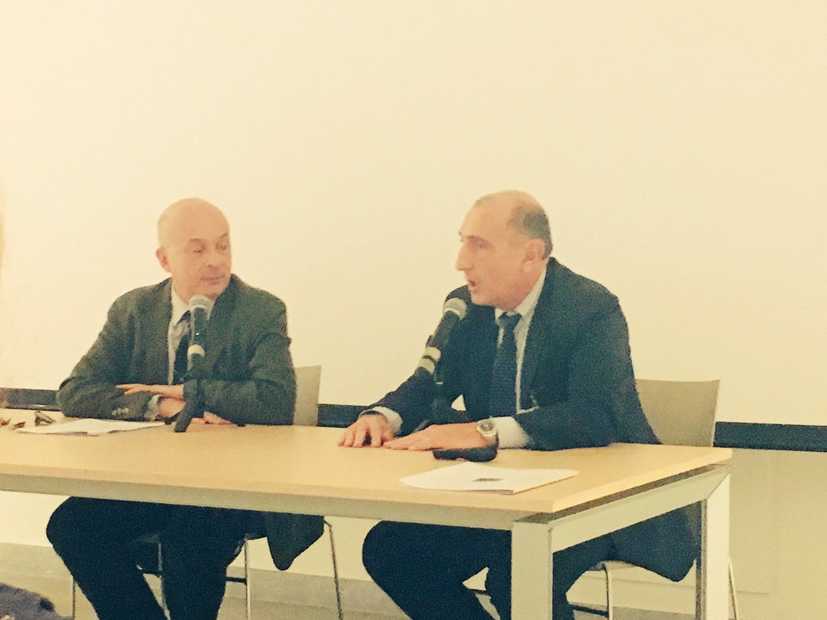 lorenzodamelio's tweet photo. .@amariconda a #SCNSM: "Le tecnologie diventano fruibili quando sono semplici". @UNESCO_giovani @timwcap https://t.co/2nZP6aSgV7