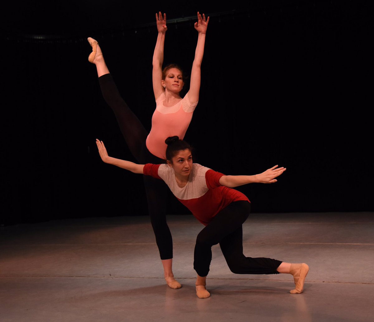 Gin Dance Co. tweet media