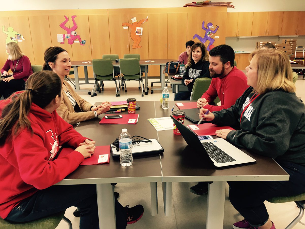 WCSMarauders's tweet photo. Fab day of learning #PL Thanks to our amazing teacher leaders #BLPL and @EdElements #foundations @WMSMarauders @WESMarauders @WilliamsonHS1 https://t.co/Eq29kx1eYX