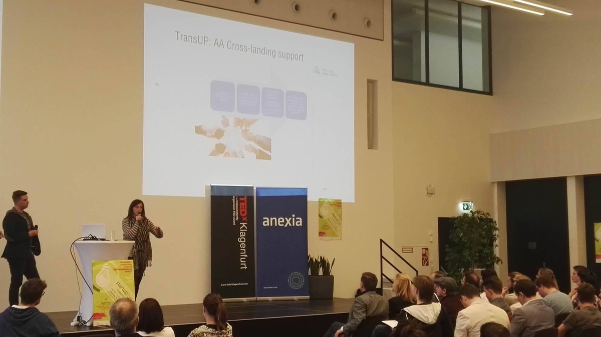 FriuliInnovazio's tweet photo. Cominciato @startuplive #Klagenfurt 2017! Un intero week end dedicato alle #startup dell'#AlpeAdria! Presente anche #Friulinnovazione! https://t.co/pdyvIPCKPt