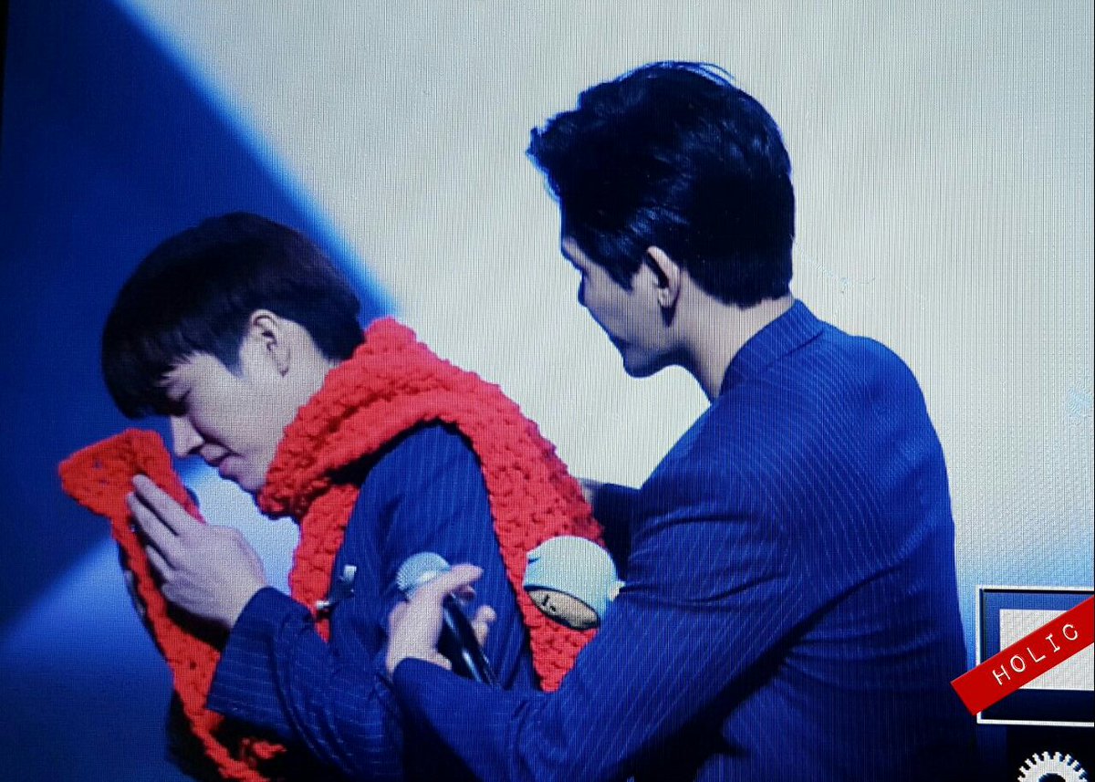 170303 무한대집회 #호야 #hoya #인피니트  우효니 토닥토닥 위로두 해줬그여