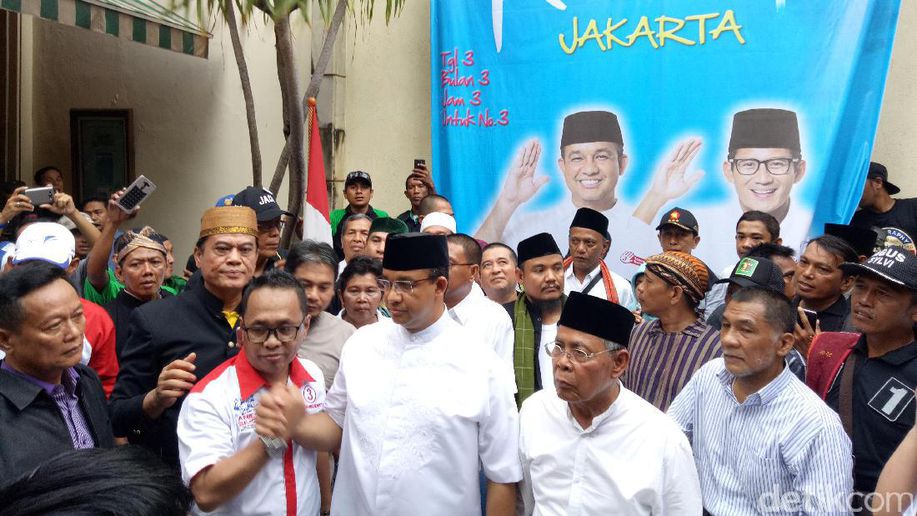 detikcom's tweet photo. Didukung 'Rakyat Jakarta Utara', Anies: Keinginan Untuk Perubahan Makin Kuat https://t.co/9bfj5fZBXO https://t.co/32rbwvbXmY