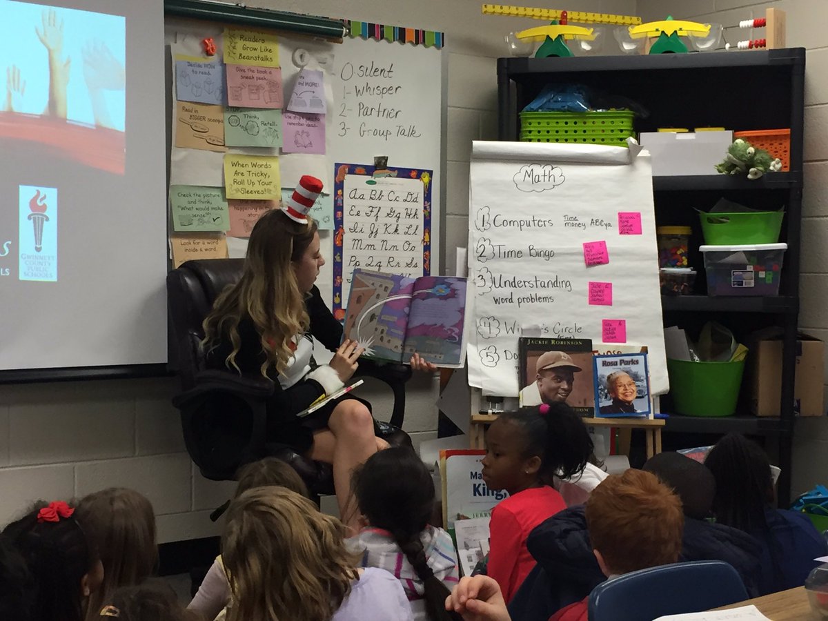 MCHSTALON's tweet photo. We love it when students like Gabby and Meyer buy in so much for the young ones #ReadAcrossAmerica https://t.co/JGQtpQBgv5