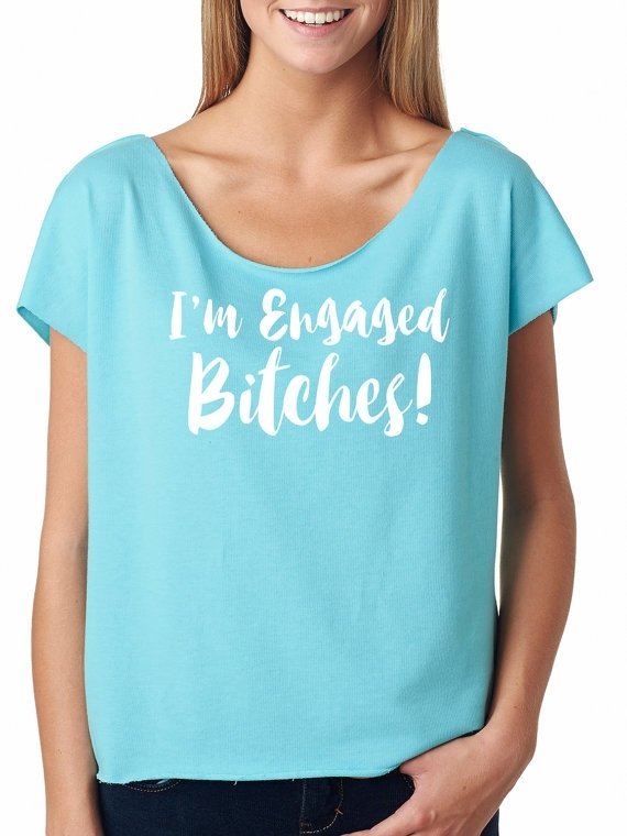 I'M ENGAGED BITCHES. Isn't this the cutest top you've seen?! #SuperCuteShortSleeve #OffShoulder #Slouchy bit.ly/fws_33